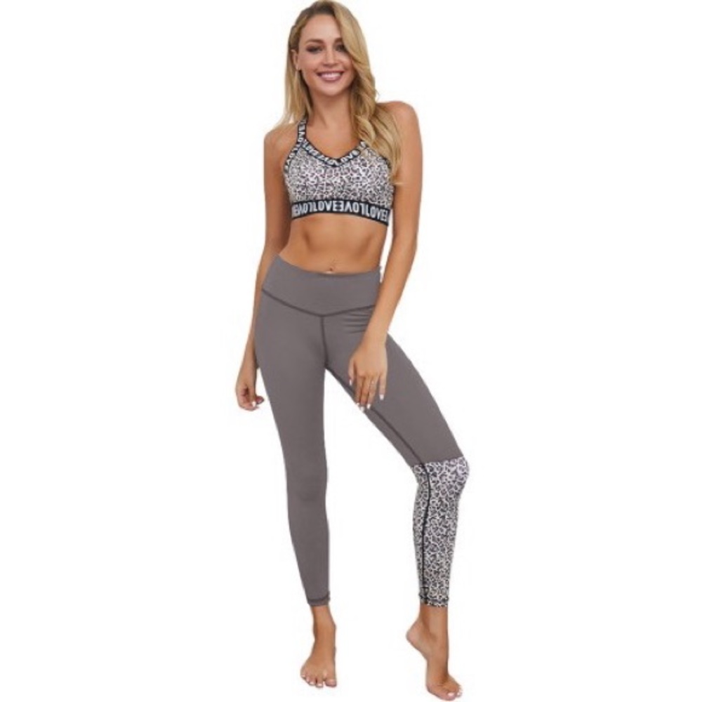 Gray Leopard Leggings and Sports Bra Yoga Set - Picture 6 of 7